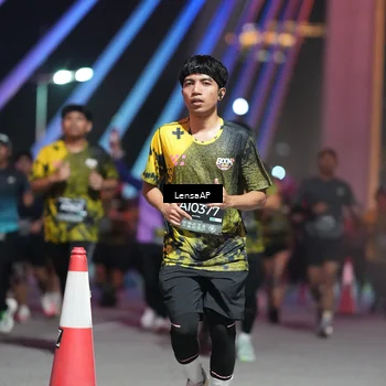 Runner Photo 6181299