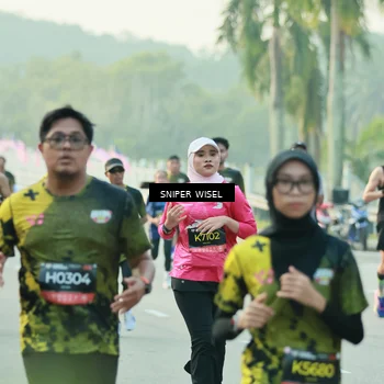 Runner Photo 6181305