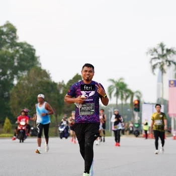 Runner Photo 6181330