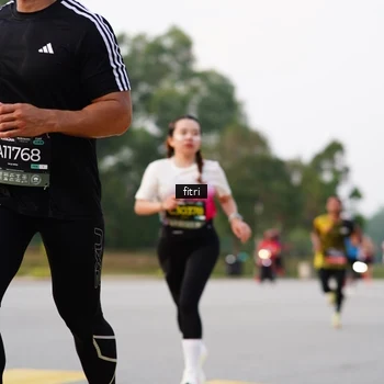 Runner Photo 6181349