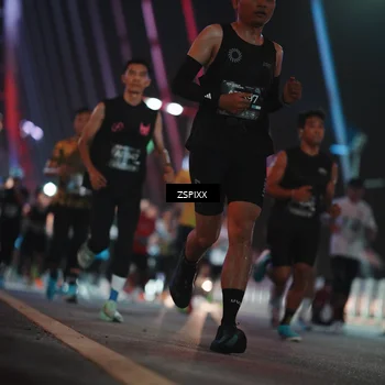 Runner Photo 6181350