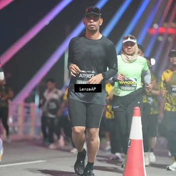 Runner Photo 6181360