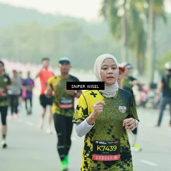 Runner Photo 6181374