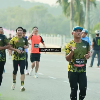 Runner Photo 6181390