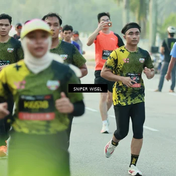 Runner Photo 6181415
