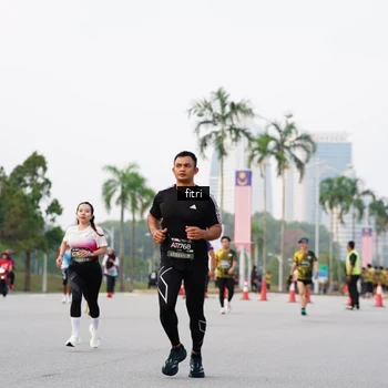 Runner Photo 6181423