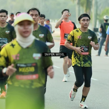 Runner Photo 6181425