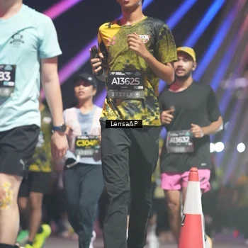 Runner Photo 6181426