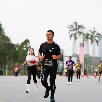 Runner Photo 6181454