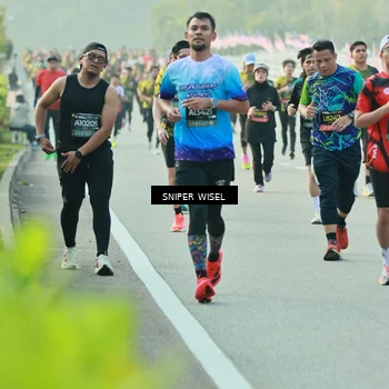 Runner Photo 6181501