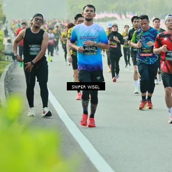 Runner Photo 6181503