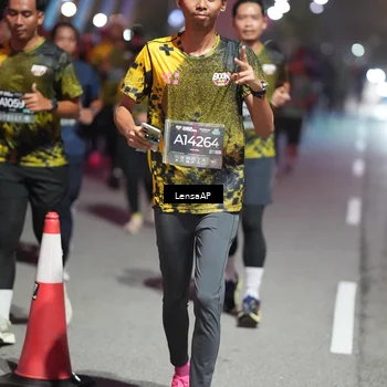 Runner Photo 6181505