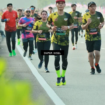 Runner Photo 6181515