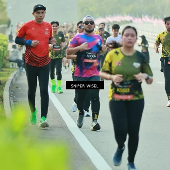 Runner Photo 6181528
