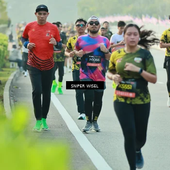Runner Photo 6181548