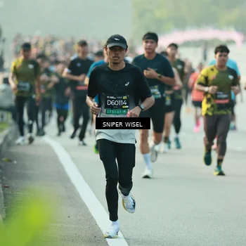 Runner Photo 6181588