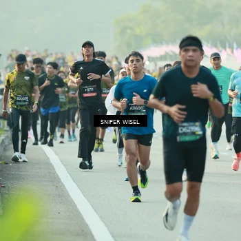 Runner Photo 6181614