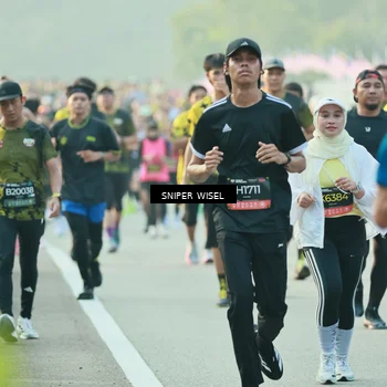 Runner Photo 6181631