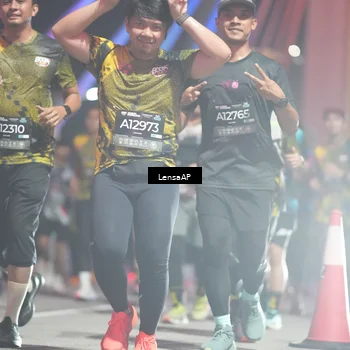Runner Photo 6181635