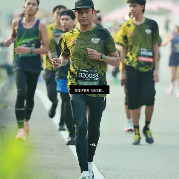 Runner Photo 6181645