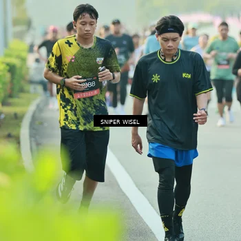 Runner Photo 6181661