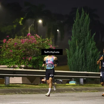 Runner Photo 6181668