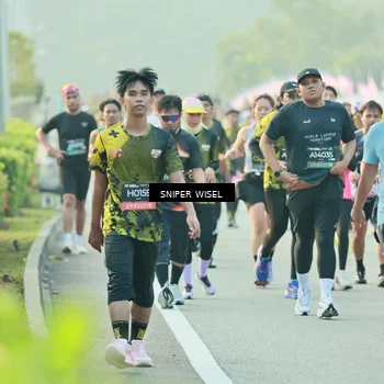 Runner Photo 6181681