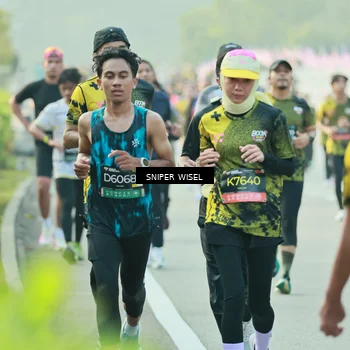 Runner Photo 6181690