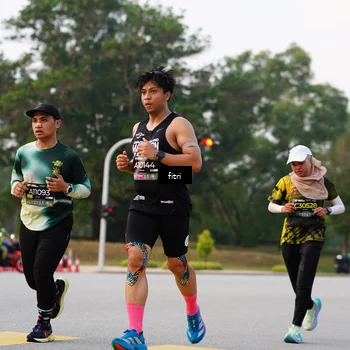 Runner Photo 6181695