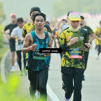 Runner Photo 6181712