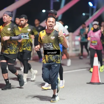 Runner Photo 6181734