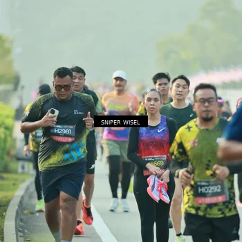 Runner Photo 6181782