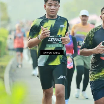 Runner Photo 6181804