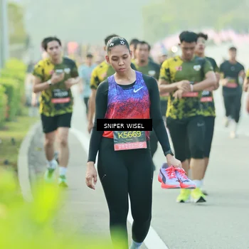 Runner Photo 6181807