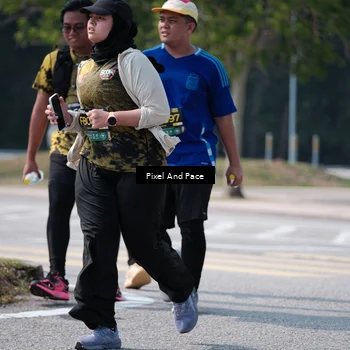 Runner Photo 6181817