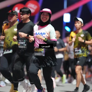 Runner Photo 6181888