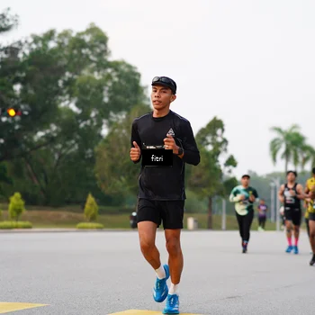 Runner Photo 6181924