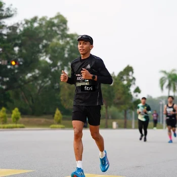 Runner Photo 6181933