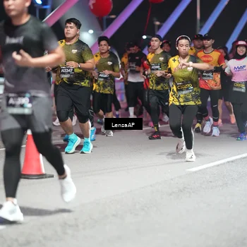 Runner Photo 6181945