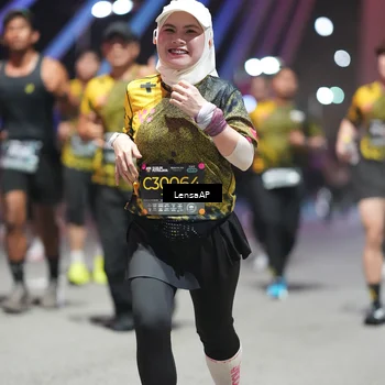 Runner Photo 6182080