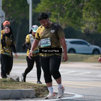 Runner Photo 6182106