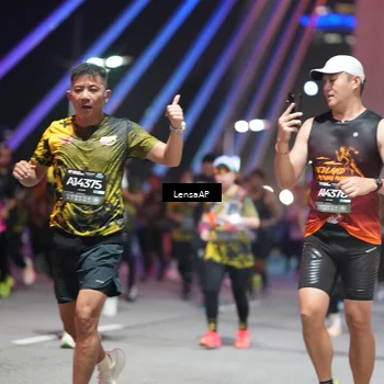 Runner Photo 6182194