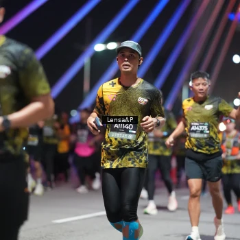 Runner Photo 6182213