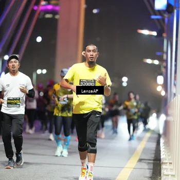 Runner Photo 6182261