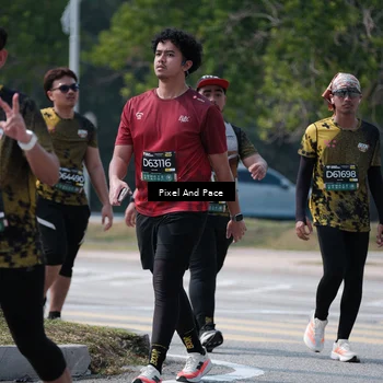 Runner Photo 6182317