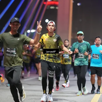 Runner Photo 6182330