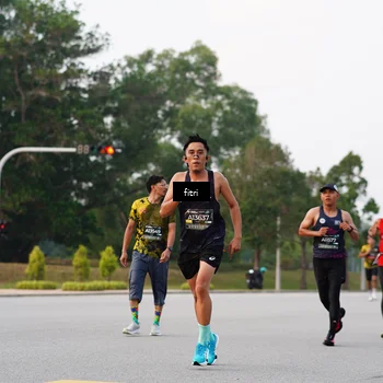Runner Photo 6182379