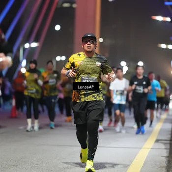 Runner Photo 6182390