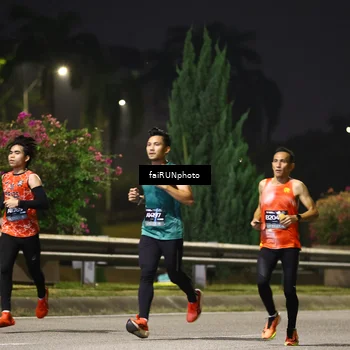 Runner Photo 6182427