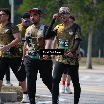 Runner Photo 6182474